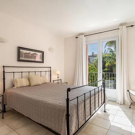 Indigo By Interhome *