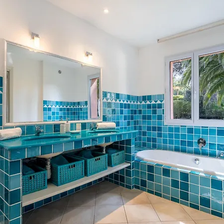 Indigo By Interhome 格里莫